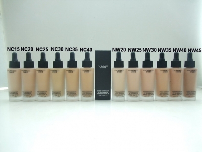 MAC Makeup for Professionals Studio Waterweight SPF 30 Foundation 30ml